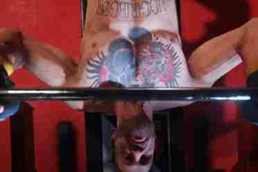 杀死康纳·麦格雷戈！UFC巨星加盟《杀手暗杀世界》