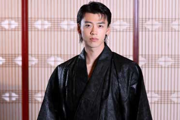 《如龙》真人剧桐生演员：扮演堂岛之龙颇具挑战