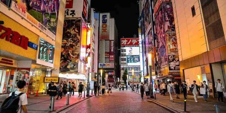 到底是谁在向我征收“二次元税”？