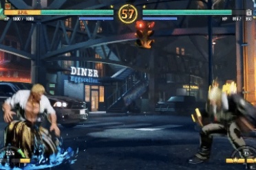 有人跳楼，有人踢球，有人消费过世老头