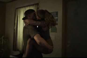 《GTA6》新预告女主对男主太热情 网友:刚出狱很正常!