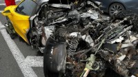 520万元法拉利F8跑车上海自燃 车主：代驾全程挂一档开五六十码致发动机着火