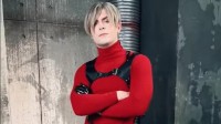 里昂你怎么穿艾达王的衣服！国外帅哥COS《生化危机》