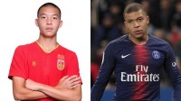 国足小将王钰栋撞脸姆巴佩：光头造型神似！