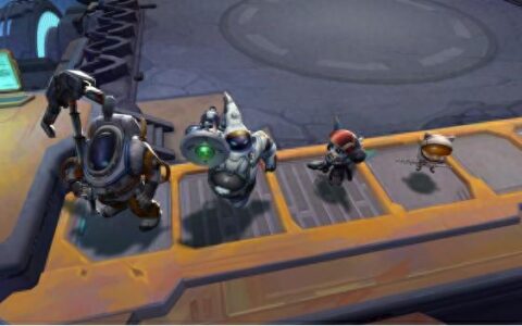 云顶之弈：季中版本锐雯光速QA玩法，纯法强太脆，还是战神流实用